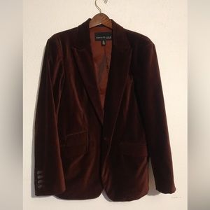 Classic men’s Kenneth Cole velvet jacket